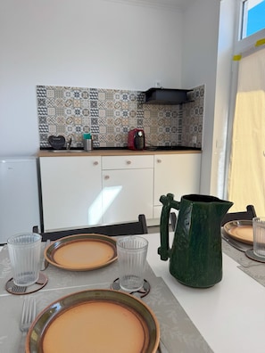 Oven, stovetop