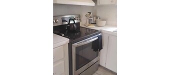 Welcoming 3-bedroom house in Graham