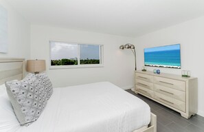 2 bedrooms, iron/ironing board, travel cot, free WiFi