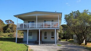 Exterior - 12 Sandy Point Rd - Stay 5 Nights PAY 4 - Jan 1-22 (Sandy Point)