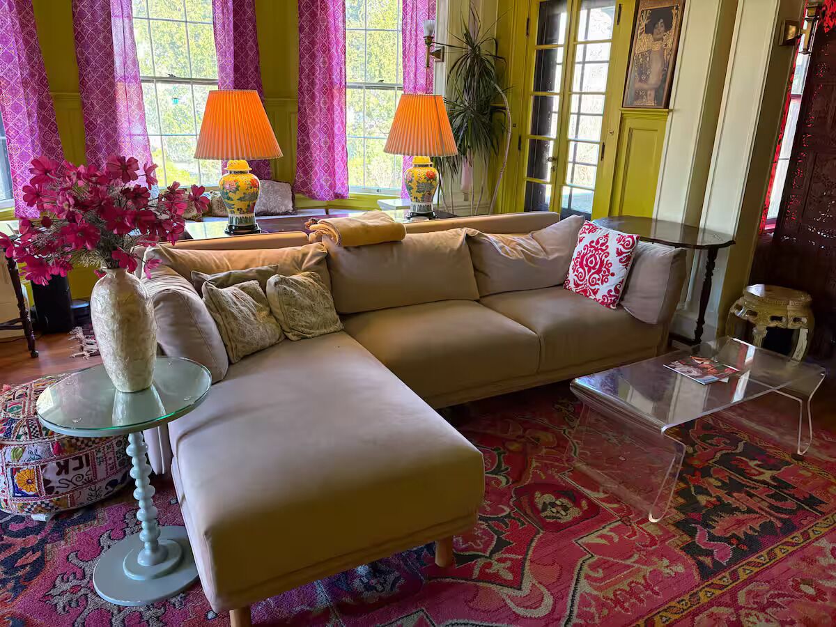 Smart TV, books, computer monitors