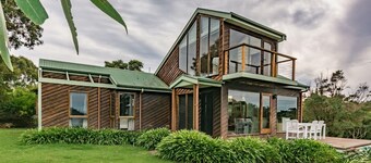 Illangi Beach Retreat