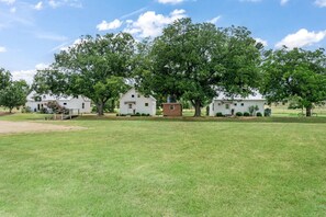 Exterior - Outlot Guest Cottages | 3 Cottages, Gas Grill/Fire Pit, Pets w/ Fee (Fredericksburg)