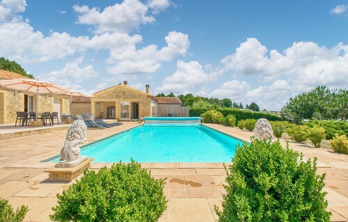 Charmante Maison avec piscine