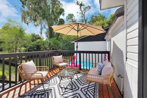 Bañera de hidromasaje exterior