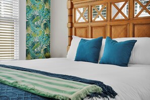 4 habitaciones, escritorio, tabla de planchar con plancha y wifi gratis