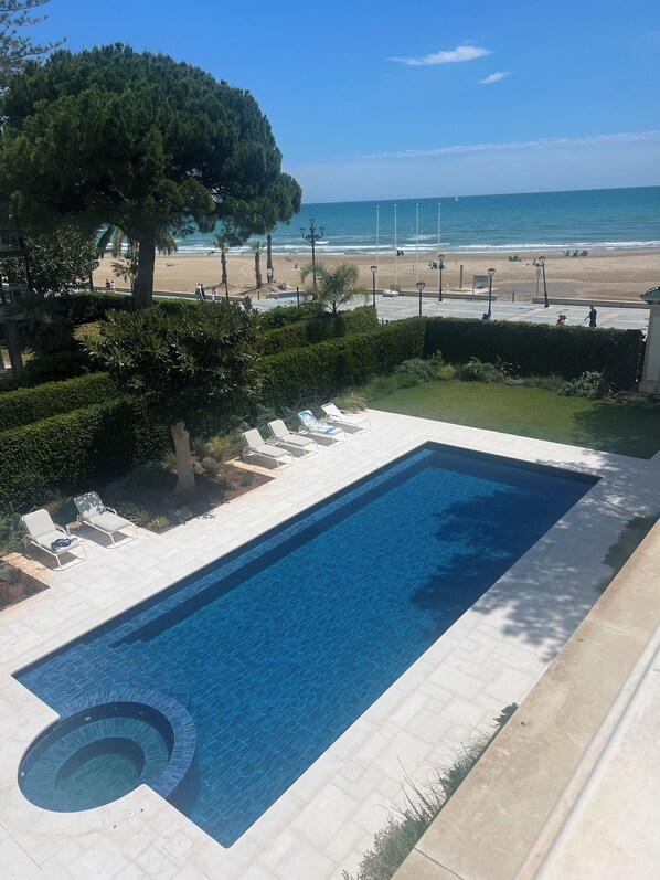 Außenpool, beheizter Pool