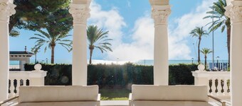 Spectacular Villa on the Mediterranean