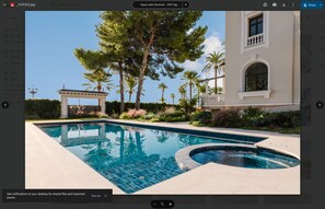 Piscine extérieure, piscine chauffée