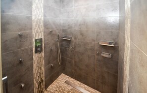 Dusche, Haartrockner
