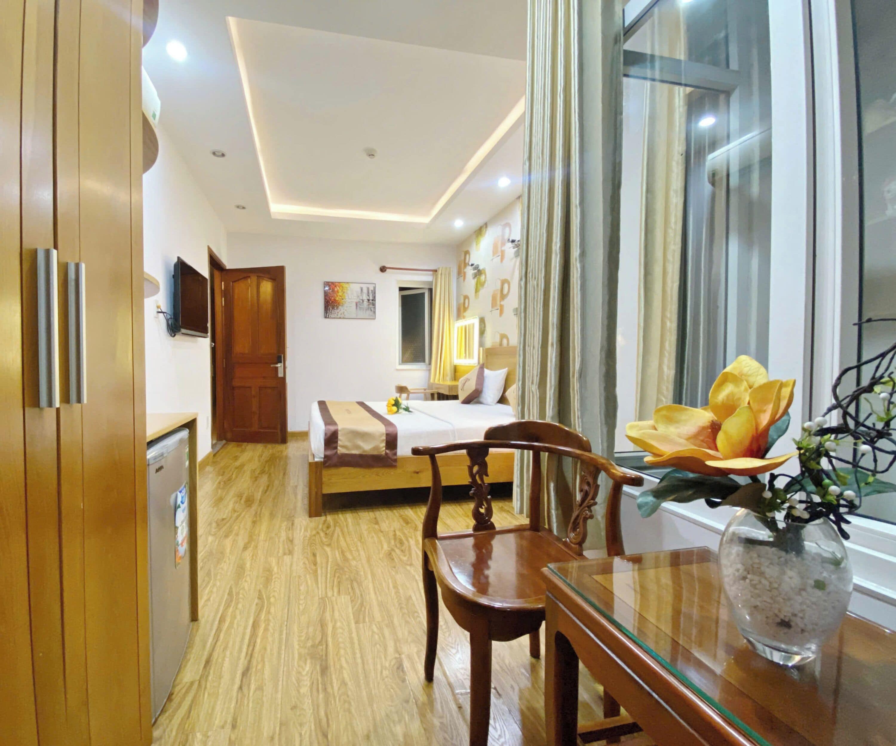 Bureau, Wi-Fi gratuit, draps fournis