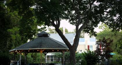 Cypress River Inn & Spa