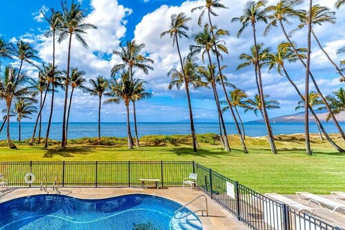 Beachfront Bliss & Breathtaking Sunsets -Your Dream Stay in Kihei Awaits!