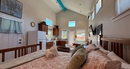 #BoiseBnB Bird House