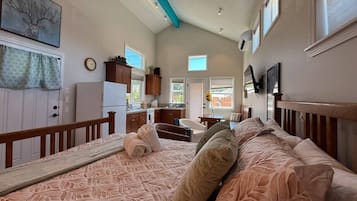 1 slaapkamer, een bureau, reisbedje, gratis wifi