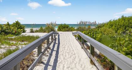 Loggerhead Cay 462 New and Gorgeous!