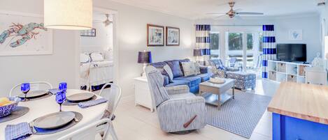 Smart TV, DVD player, books, offices