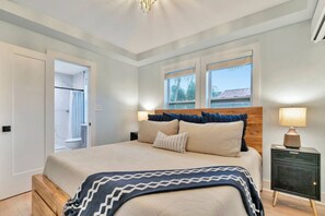 Iron/ironing board, WiFi