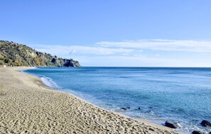 Beach - 3 bedroom beautiful home in Falerna (Falerna)