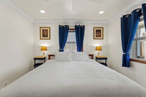 1 habitación, tabla de planchar con plancha, wifi gratis y ropa de cama 