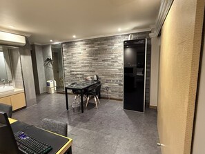 Phòng 2 giường đơn Cao cấp, quang cảnh thành phố | Nội thất