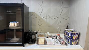 Café da manhã self-service grátis durante a semana