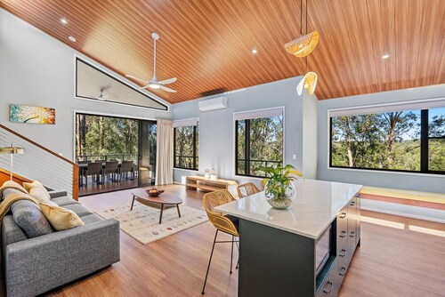 Amara Grove - Come Home to Calm. Peaceful stay in a cottage closer to nature.