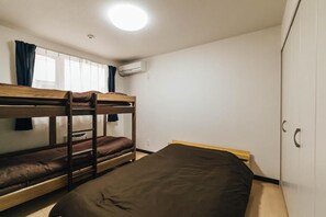 WiFi (無料)