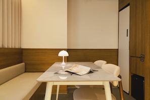 Familien-Zweibettzimmer
