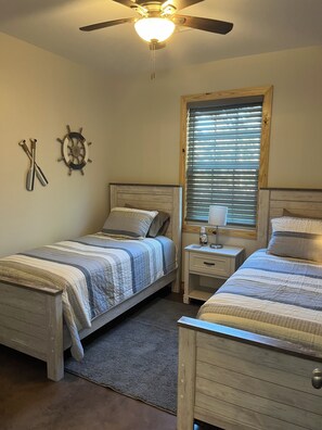 3 Schlafzimmer, Bügeleisen/Bügelbrett, Internetzugang, Bettwäsche