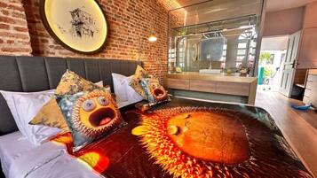 Deluxe Double Room | In-room safe, laptop workspace, blackout drapes, iron/ironing board