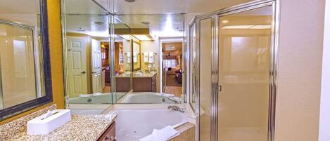 Shower, jetted bath, hair dryer, towels