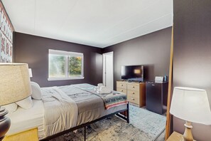 Internet, bed sheets