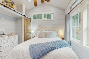 1 bedroom, Internet, bed sheets