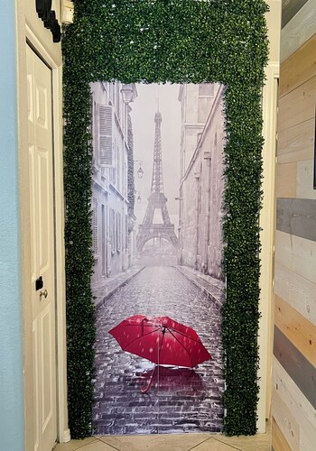 Mi Casita De Paris-Heart of Phoenix Metro Area-Parisian themed w/Community Pool