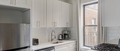 Fridge, microwave, oven, dishwasher