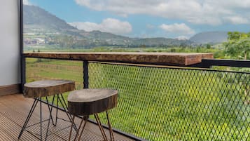 Standard Cabin | Terrace/patio