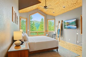 4 Schlafzimmer, Bügeleisen/Bügelbrett, WLAN, Bettwäsche