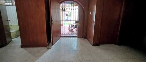 Entrada de la propiedad