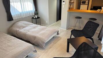 1 bedroom, free WiFi, bed sheets