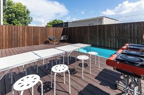 Outdoor dining - Maximum 16 guests 3LDK 130m  8 beds  Pool  / Kunigamigun Okinawa (Kunigamigun)