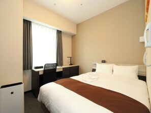 1 chambre, bureau, accès au Wi-Fi (inclus), literie fournie
