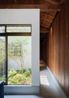 Interior - A 10minute walk from JR Otsu Station A spacious guesthouse There is a sauna and public bath nearb / Otsu Shiga (Otsu)