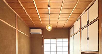 10 minutes walk from JR Otsu Station A spacious guesthouse where you can wake up to the sweet aroma / Otsu Shiga