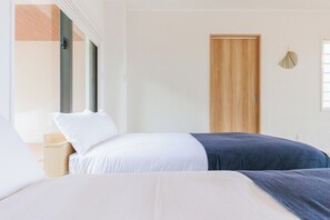 Desk, free WiFi, bed sheets