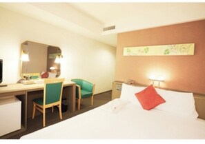 1 bedroom, desk, iron/ironing board, free WiFi