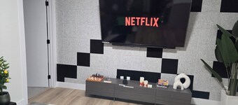 Tranquil Getaway.

Home located near golf course.Enjoy this calm & stylish suite