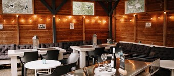 Großes Gruppenhaus am Waldrand bei Bad Pyrmont