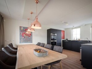Dining - Wellness villa with spa, sauna and nearby sea (Colijnsplaat)
