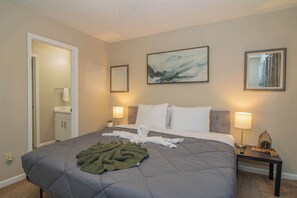 Iron/ironing board, travel cot, WiFi, bed sheets